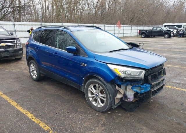 2017 FORD Escape