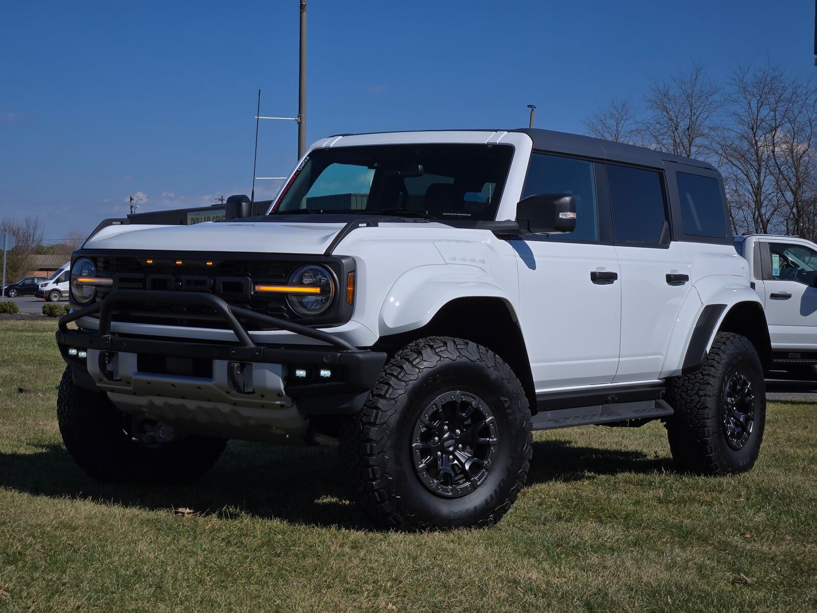 2024 FORD Bronco