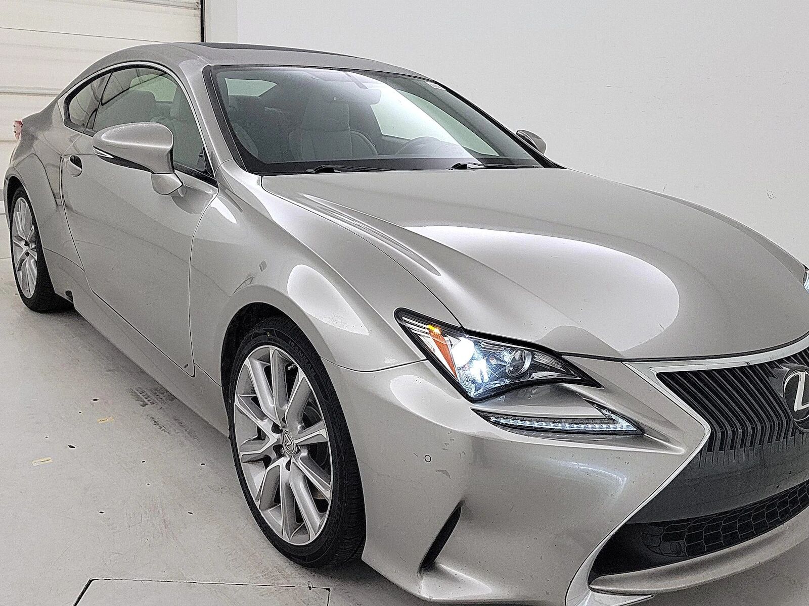 2016 LEXUS RC