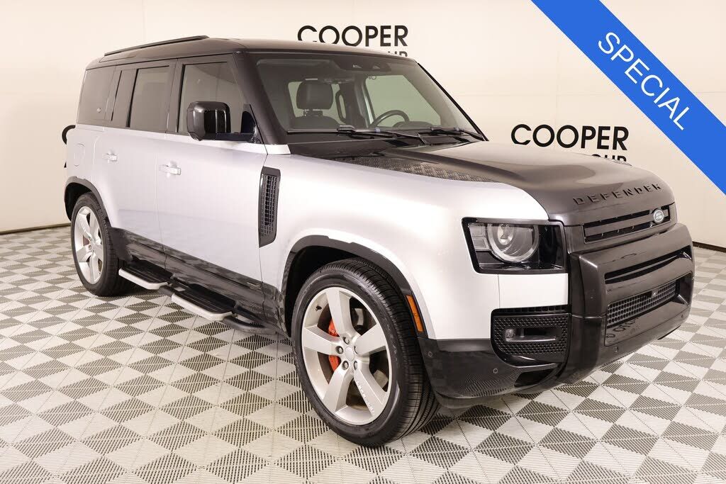 2023 LAND ROVER Defender