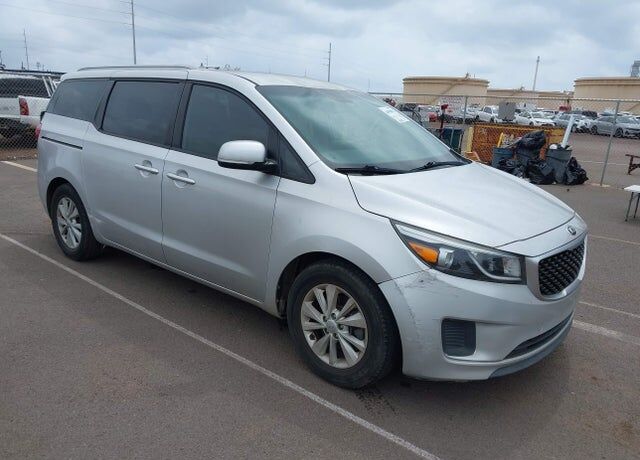 2016 Kia Sedona