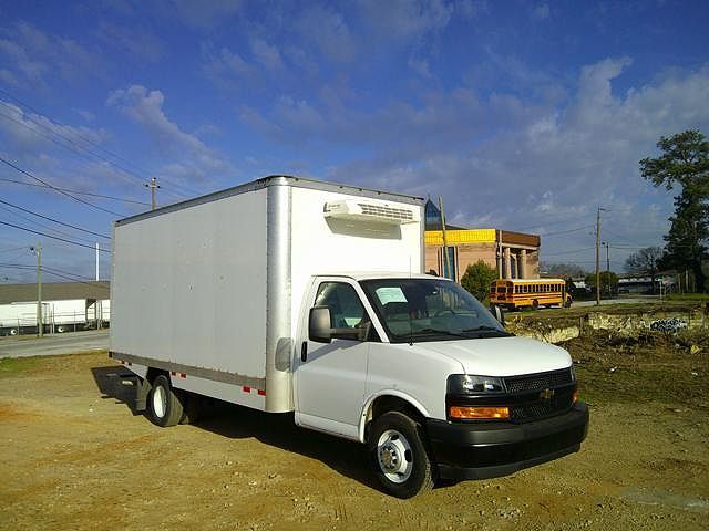 2024 CHEVROLET Express