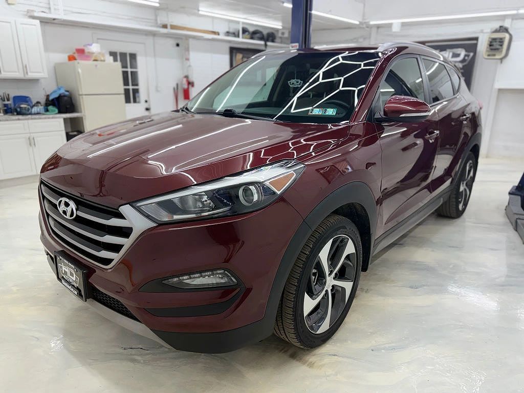2017 HYUNDAI Tucson