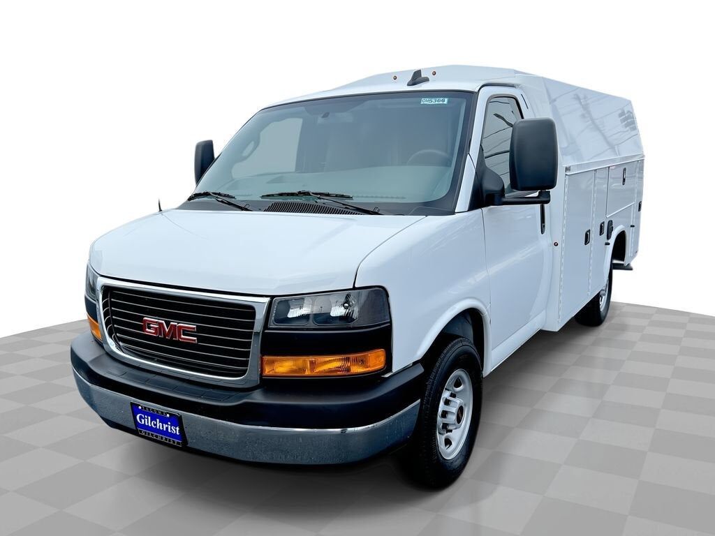 2025 GMC Savana