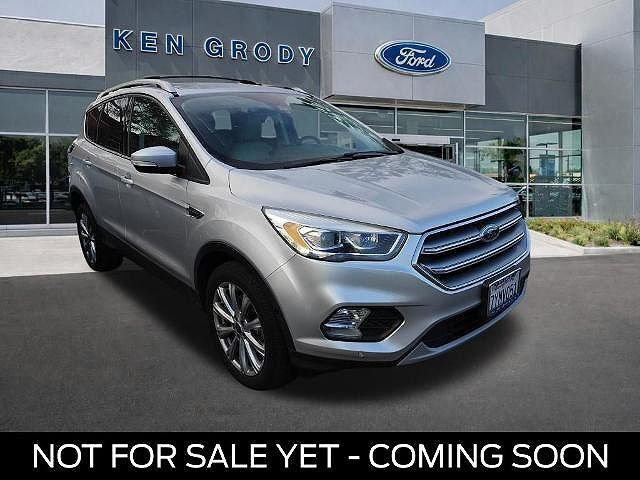 2017 FORD Escape