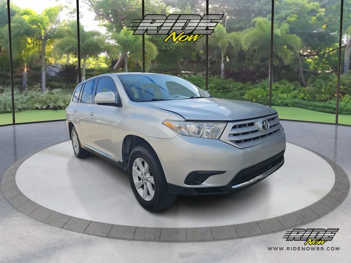 2013 TOYOTA Highlander