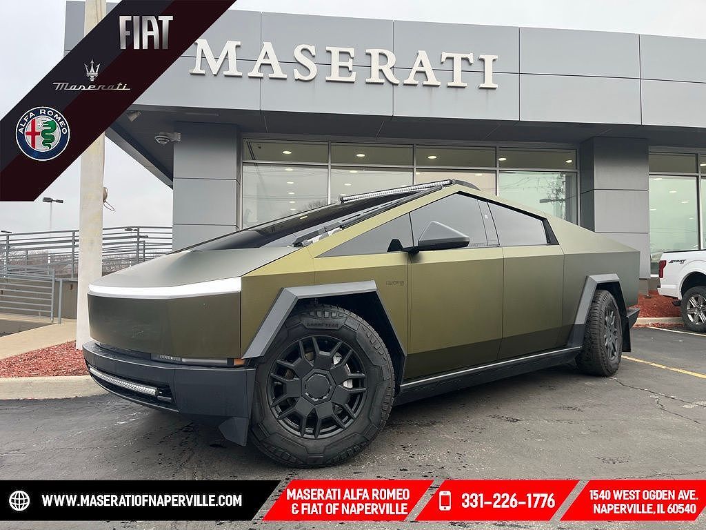 2024 TESLA Cybertruck