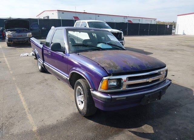 1995 CHEVROLET S-10 Pickup