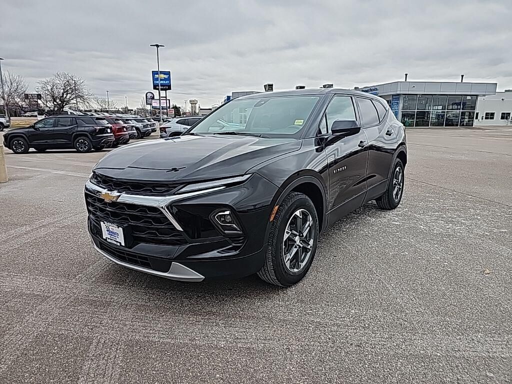 2025 CHEVROLET Blazer