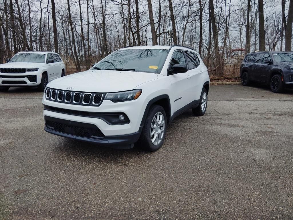 2023 JEEP Compass