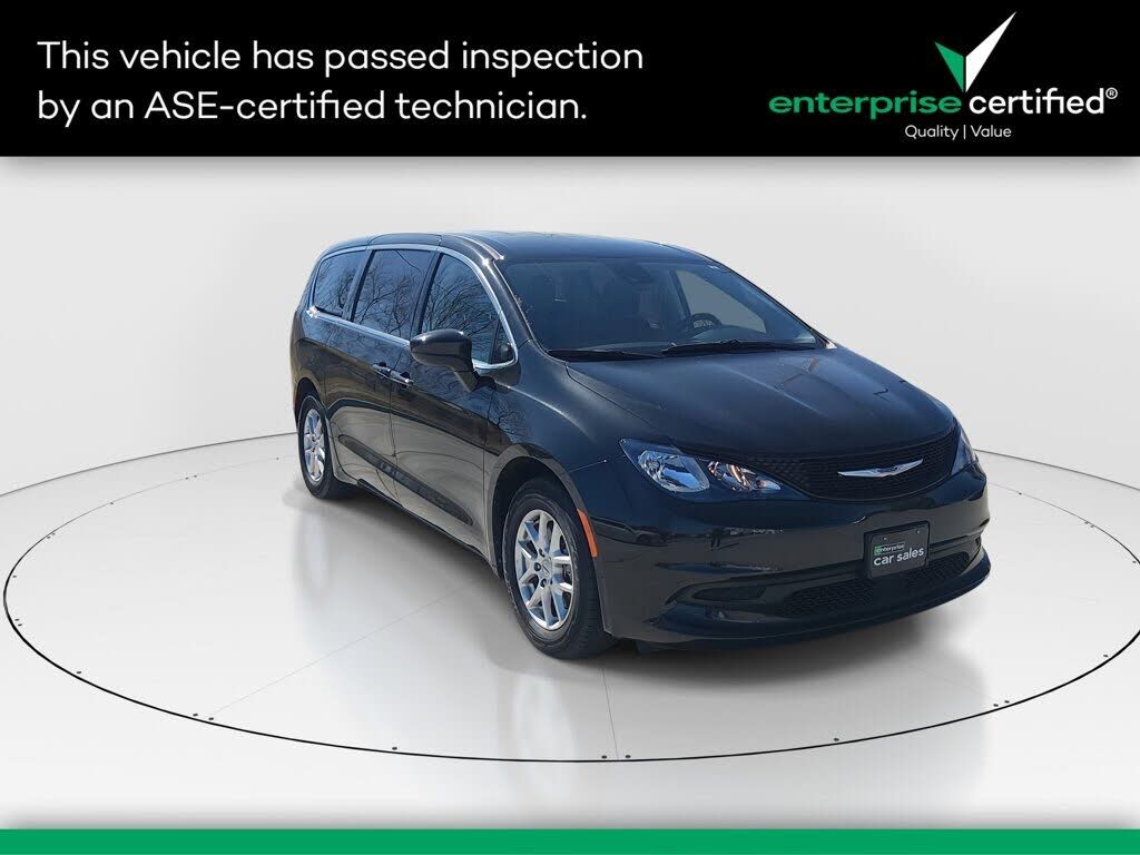 2023 CHRYSLER Voyager