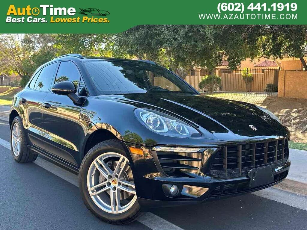 2018 PORSCHE Macan