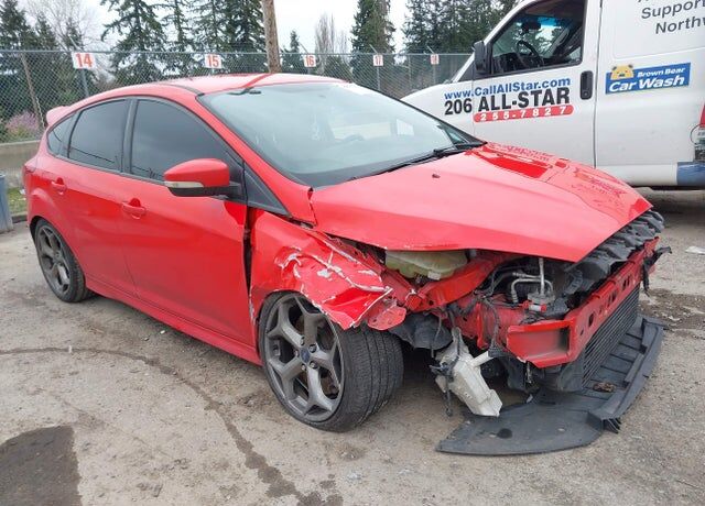 2017 FORD Focus