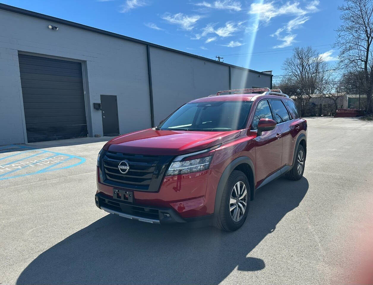 2023 NISSAN Pathfinder