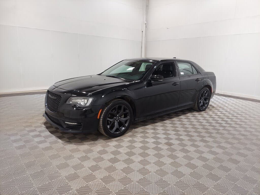2023 CHRYSLER 300