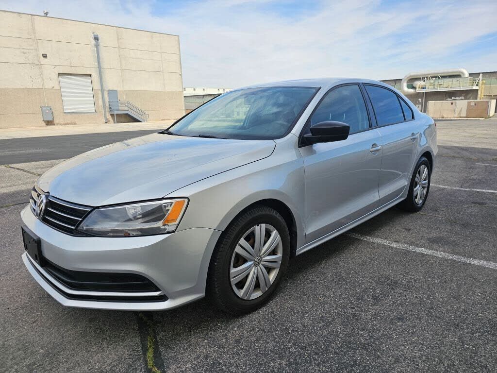 2015 VOLKSWAGEN Jetta