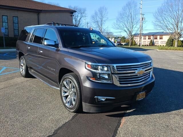 2016 CHEVROLET Suburban