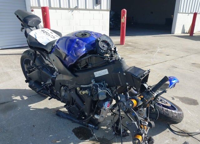 2017 YAMAHA YZF