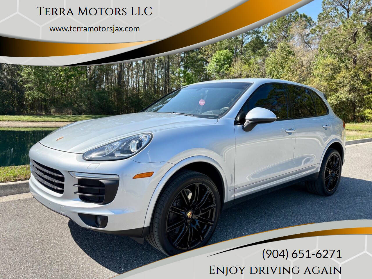 2017 PORSCHE Cayenne