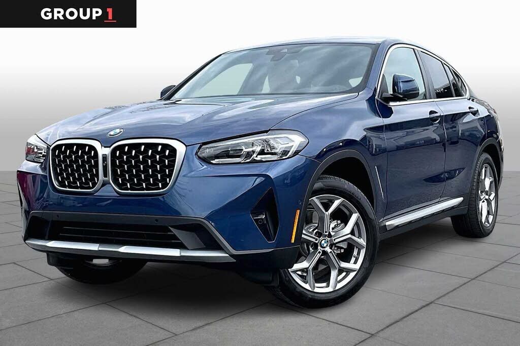 2025 BMW X4