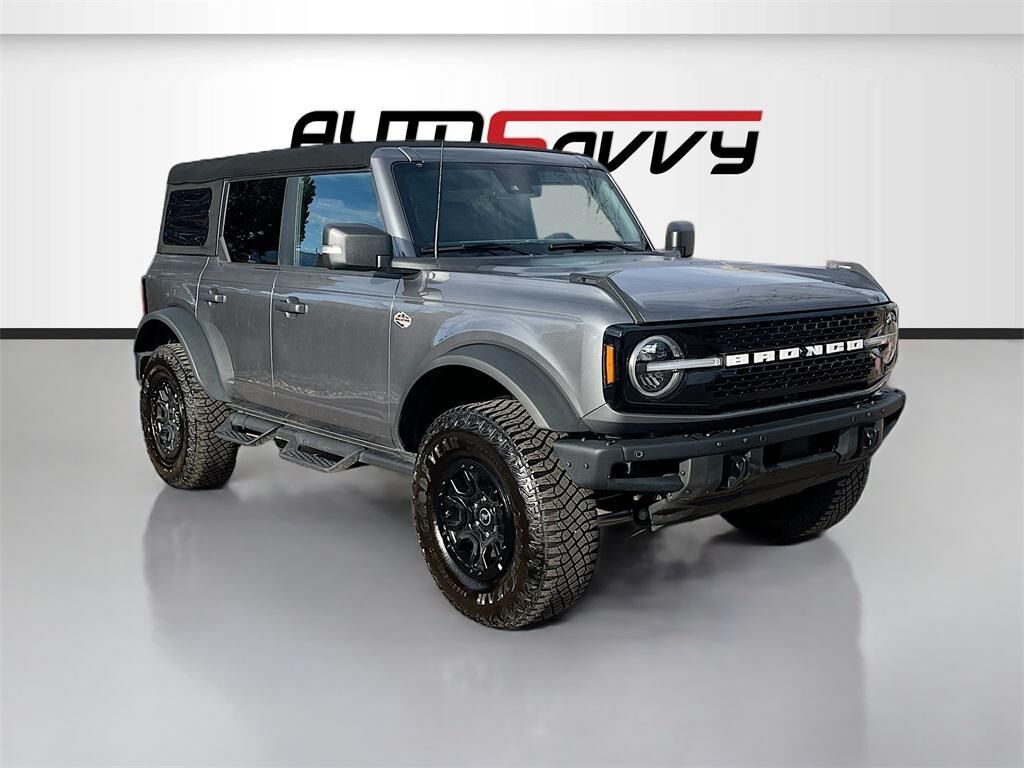 2024 FORD Bronco