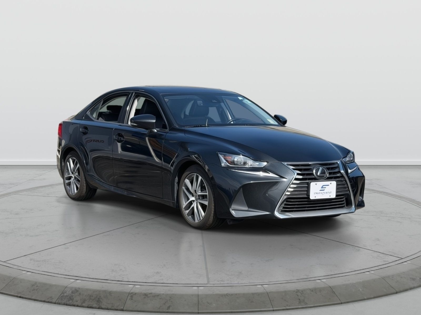 2018 LEXUS IS