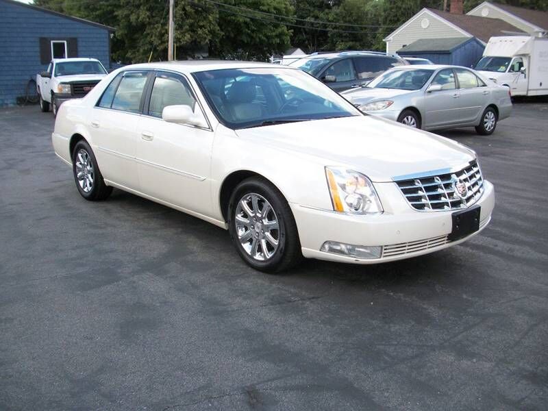 2008 CADILLAC DTS