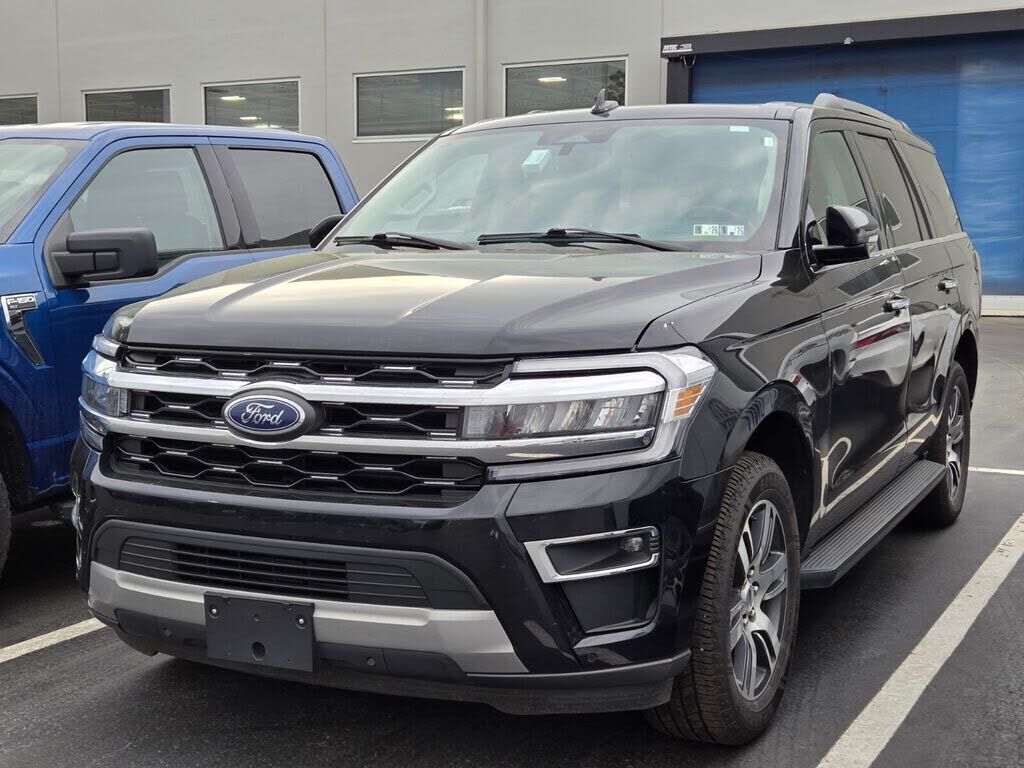 2024 FORD Expedition