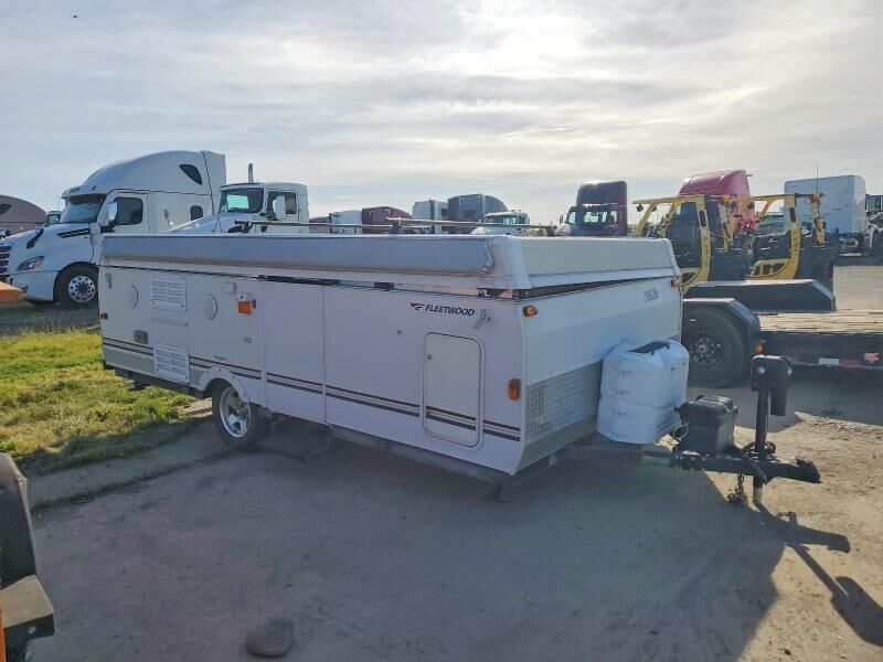 2007 FLEETWOOD FOLDING TRAILERS Niagara