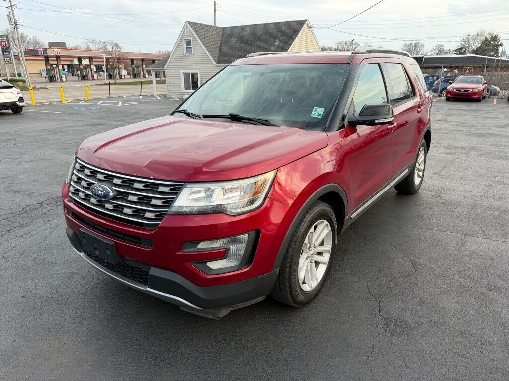 2016 FORD Explorer