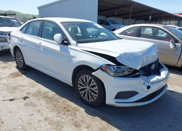 2021 VOLKSWAGEN Jetta