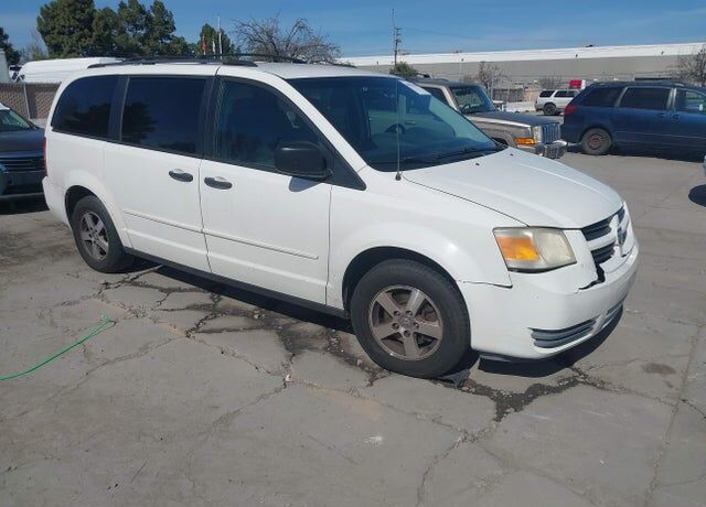 2008 DODGE Caravan