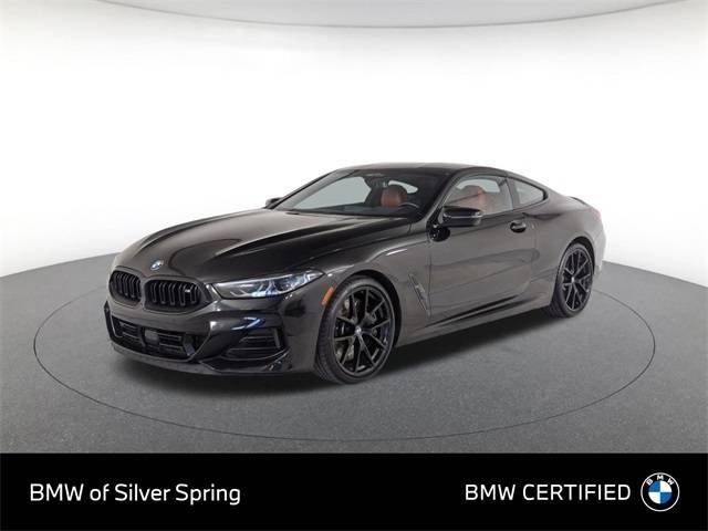 2023 BMW M8