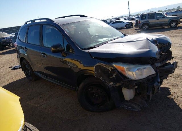 2015 SUBARU Forester