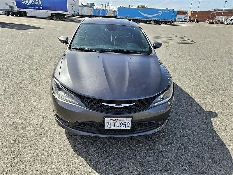 2015 CHRYSLER 200