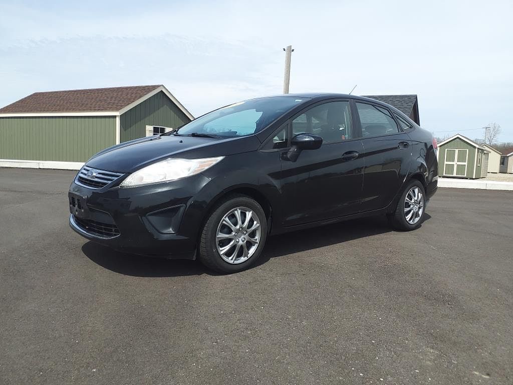 2011 FORD Fiesta