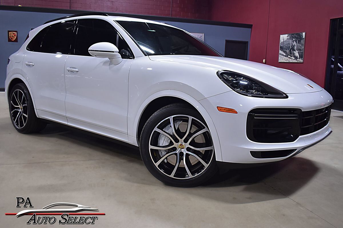 2023 PORSCHE Cayenne