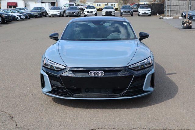 2022 Audi e-tron