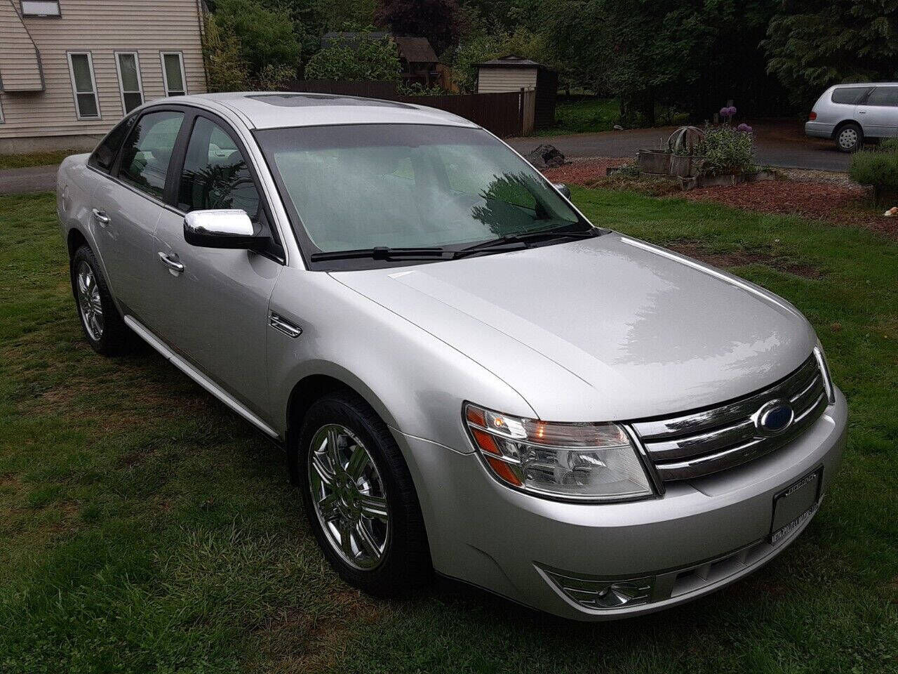 2008 FORD Taurus