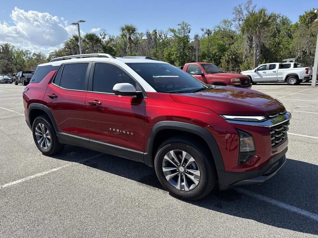 2025 CHEVROLET Equinox