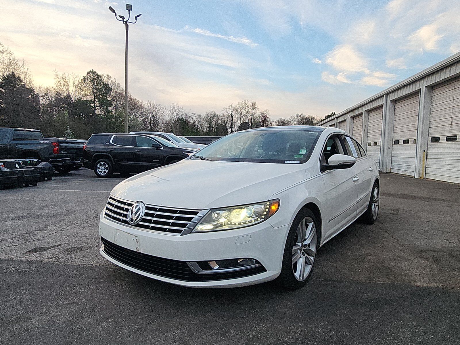 2013 VOLKSWAGEN Passat