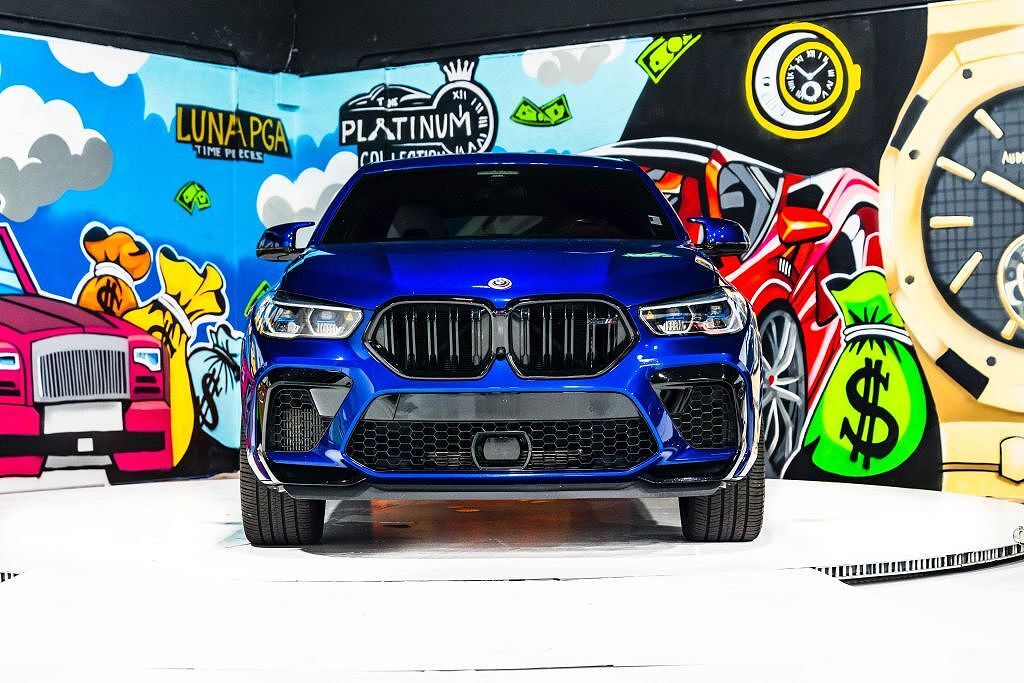 2023 BMW X6