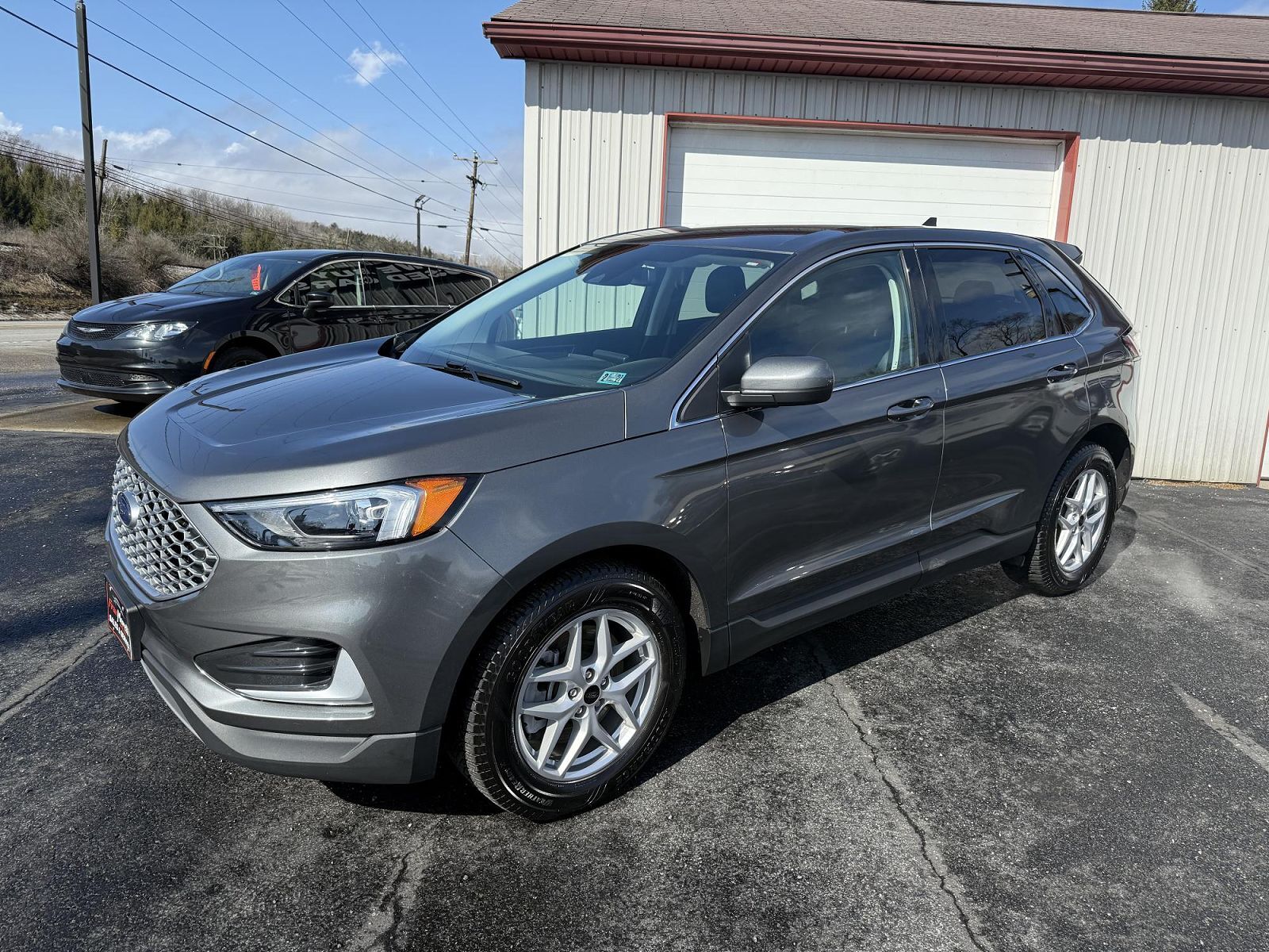 2023 FORD Edge