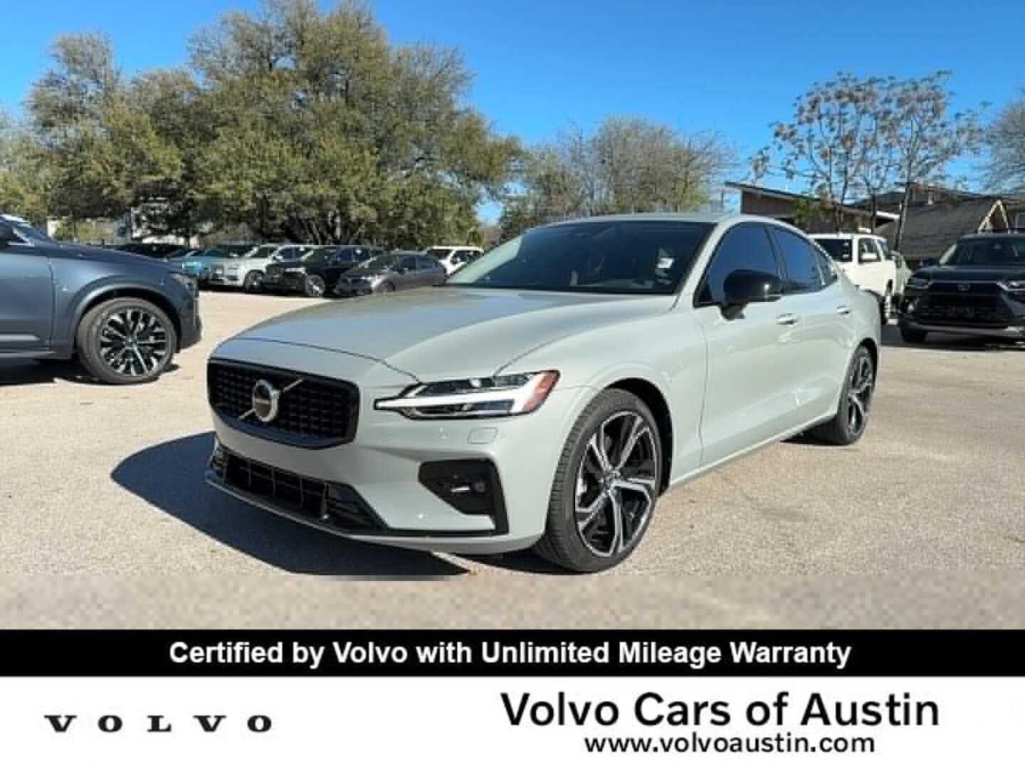 2024 VOLVO S60