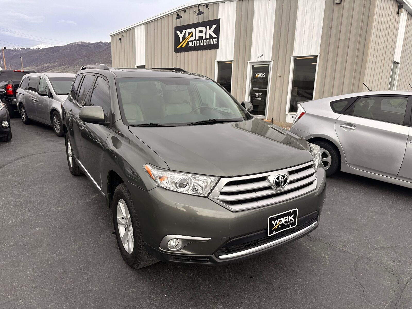 2011 TOYOTA Highlander