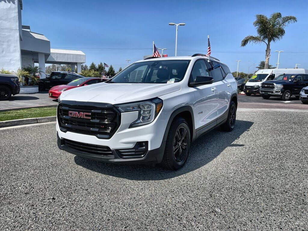 2023 GMC Terrain