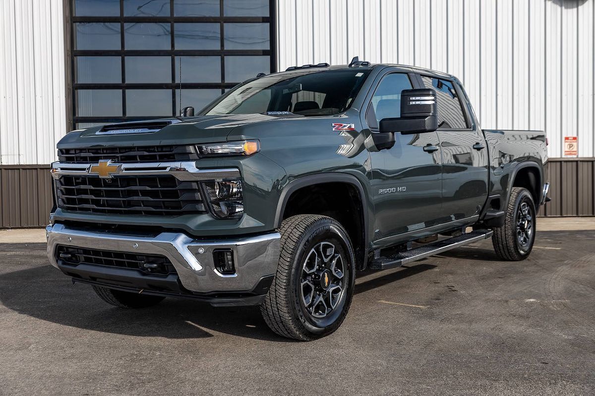 2025 CHEVROLET Silverado HD