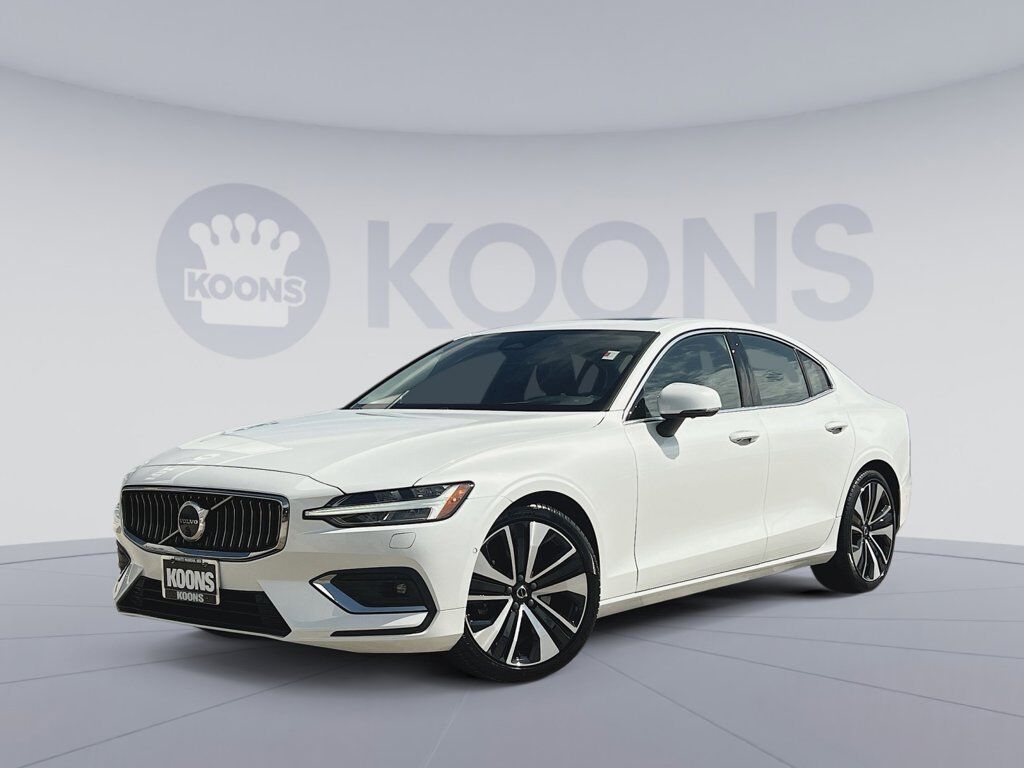 2023 VOLVO S60