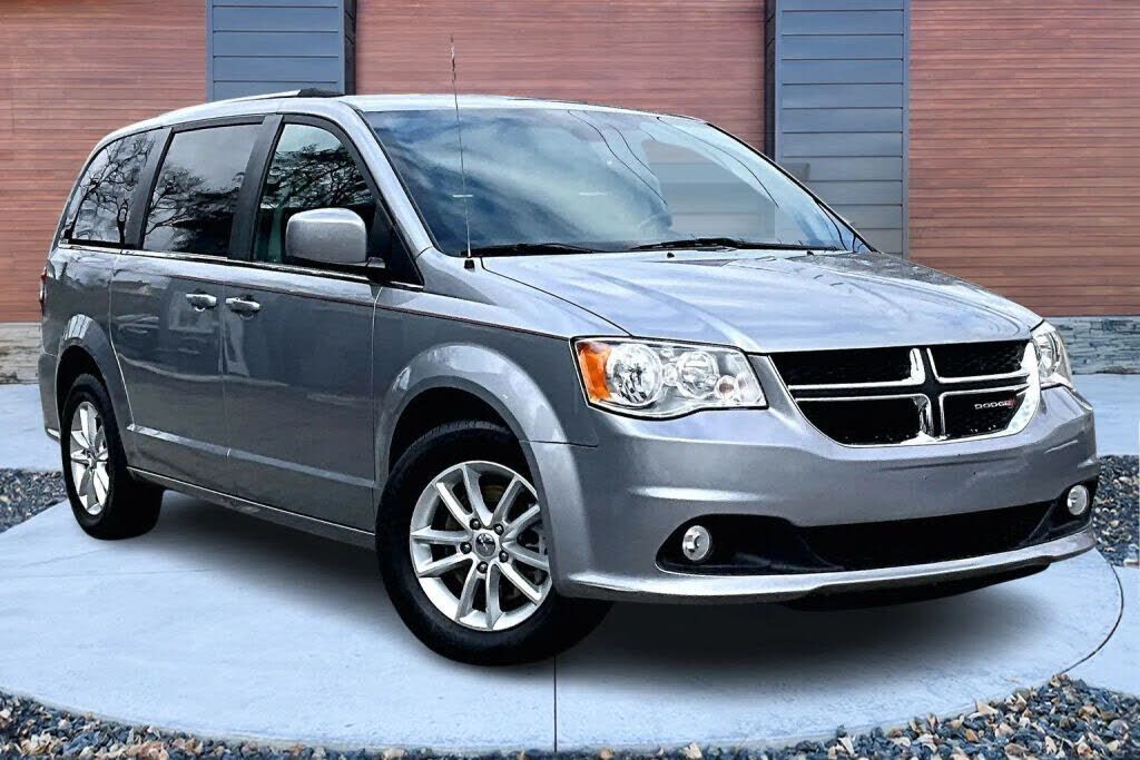 2020 DODGE Grand Caravan