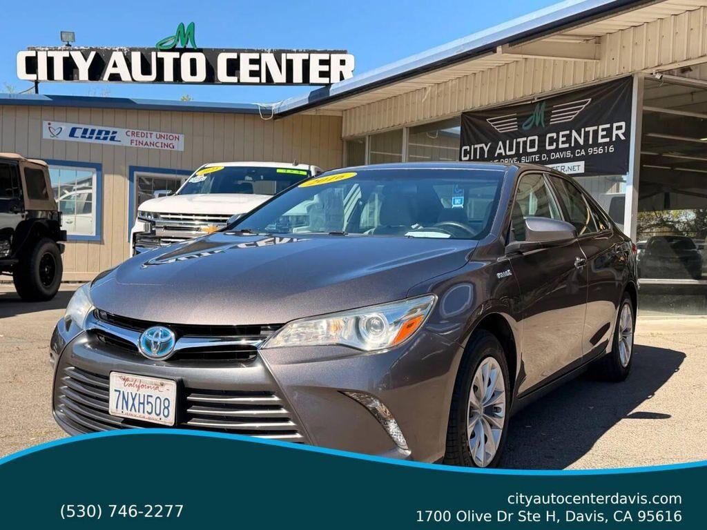 2016 TOYOTA Camry
